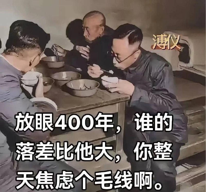 🎥曝光:#柬埔寨 柬埔寨的这场扫荡 有人说是清算 有人说是转机 可对更多人来说 是一段来不及告别的断裂 翻开飞机上的通讯录 一页页滑过去 名字还在 却仿佛失去了重量 有人突然沉默...