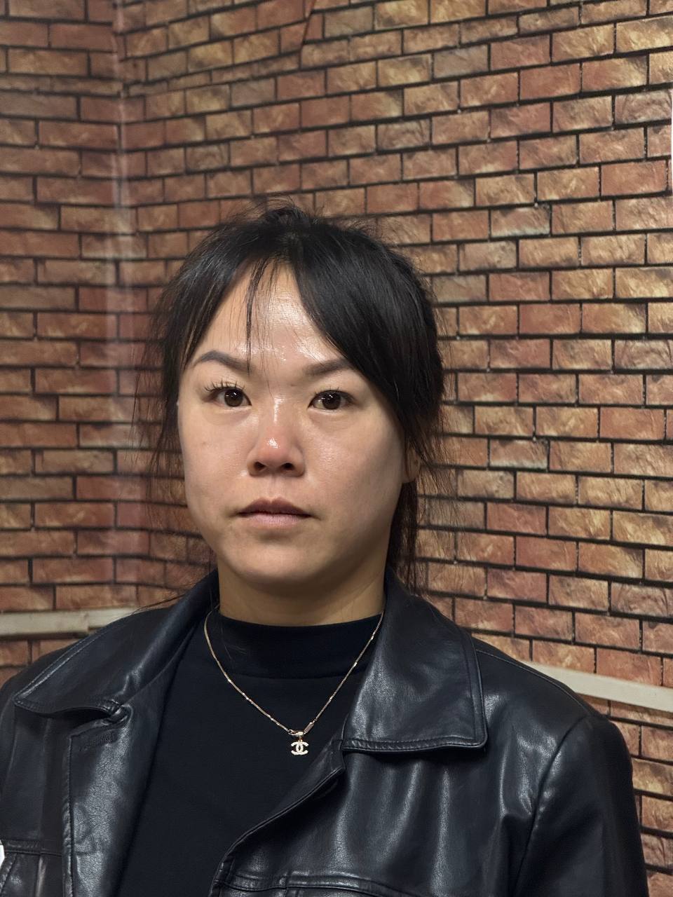 🎥曝光:这女的中国孟连人真名 相罕丽 现在在佤邦买卖毒品 毒害中国人 长时间活动在贺岛下街道和孟波 有时候买卖人口介绍人去诈骗公司工作 孟波和贺岛警察局有关系 现在挪用公司财务十...