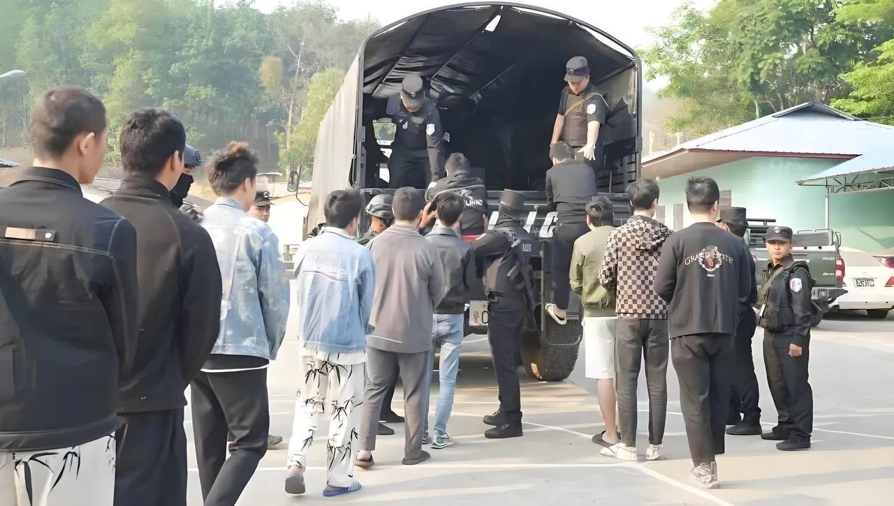 缅甸新闻:佤邦再向中方移交26名涉诈人员,6名受害人员成功解救