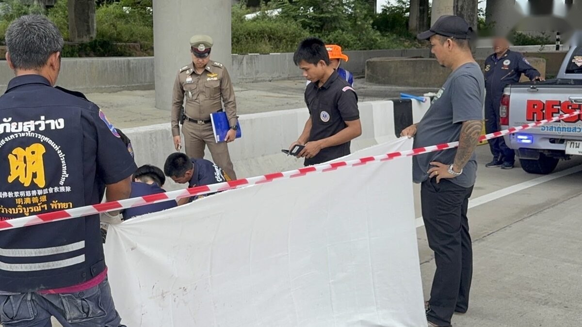 春武里 发现男尸 警方调查