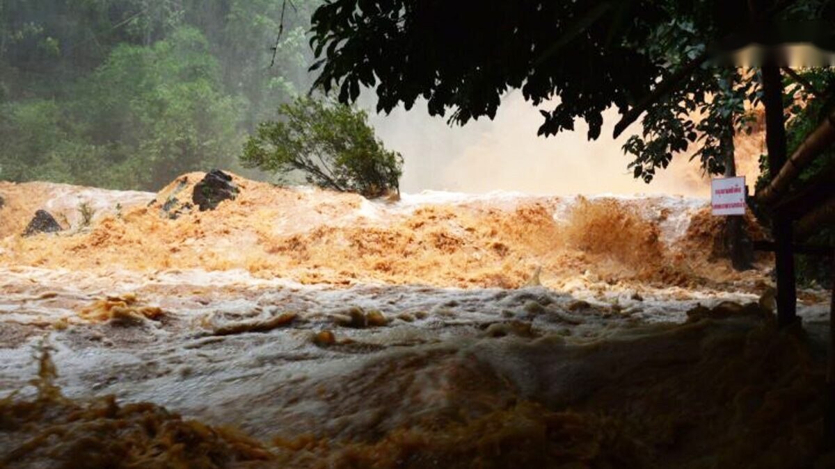 泰国七府因暴雨可能引发塌方和山洪。