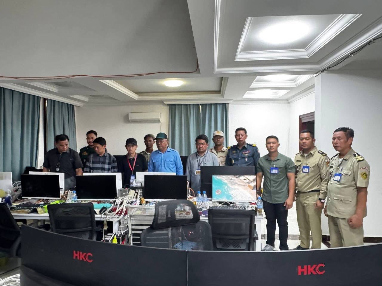 🇰🇭西港今天大检查,抓捕77名打野狗推