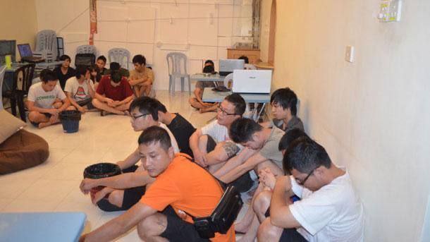 突袭诈骗窝点 昨晚134名外籍嫌疑人被捕,中国人共有126人
