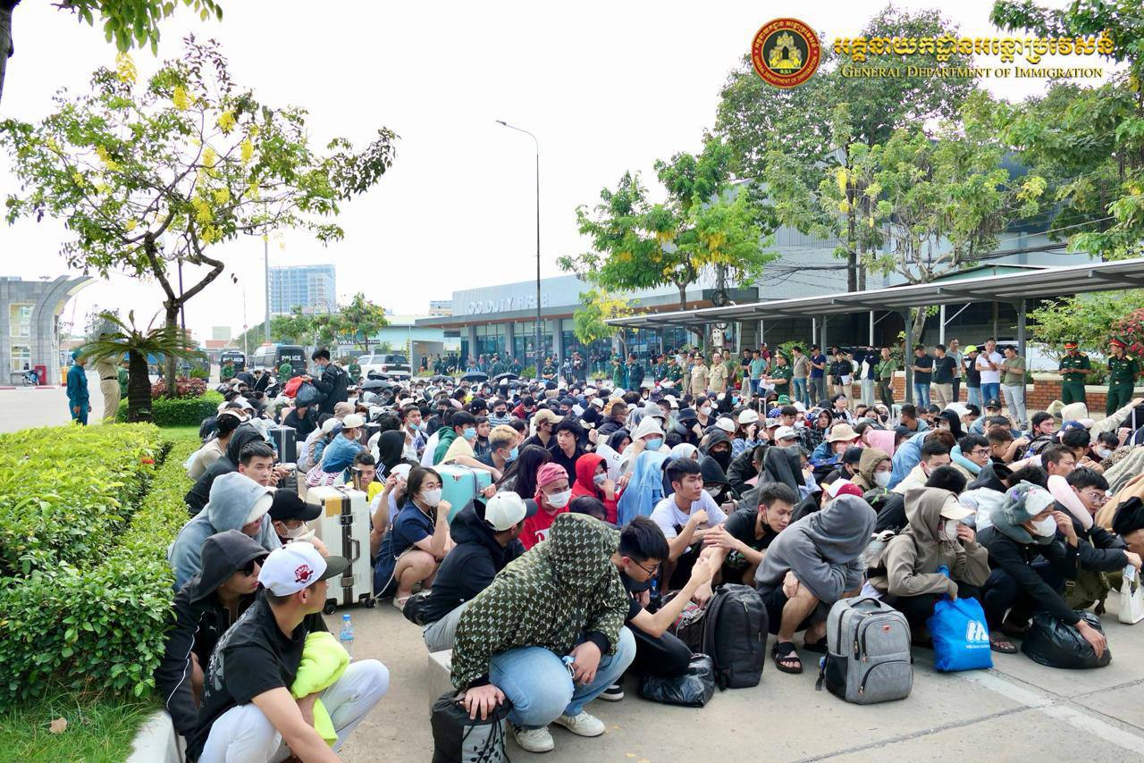 波贝玛莱县“鼎盛园区”被抓的776名越南人,遣返!