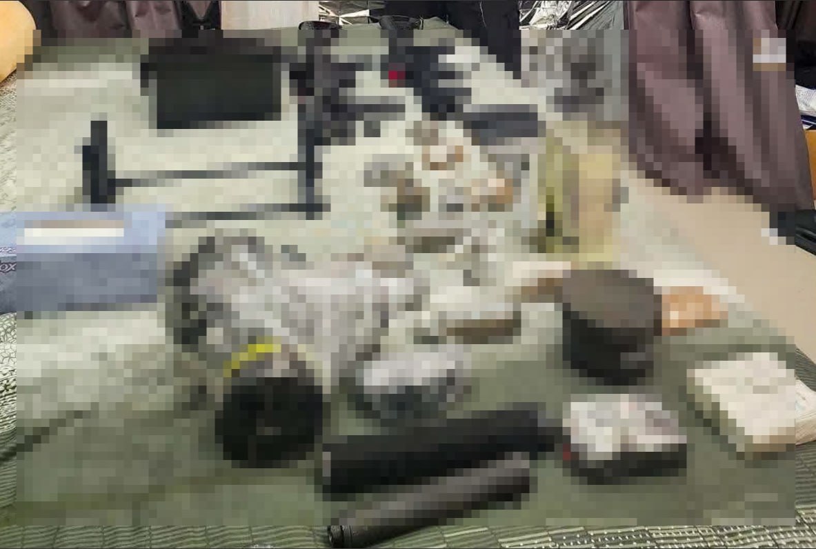 泰国资讯:中国男子车祸后牵出“军火库”!警方查获C4炸药 紧急疏散周边居民