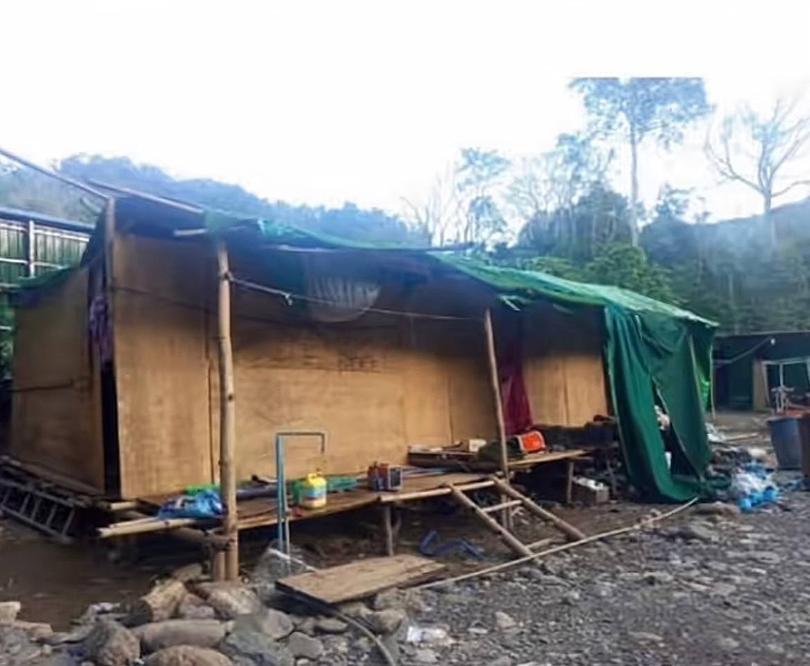 群友爆料:缅北克钦邦万海镇的一家黑公司。公司地点为:靠近佤邦地区迈芒镇萨尔温江附近。