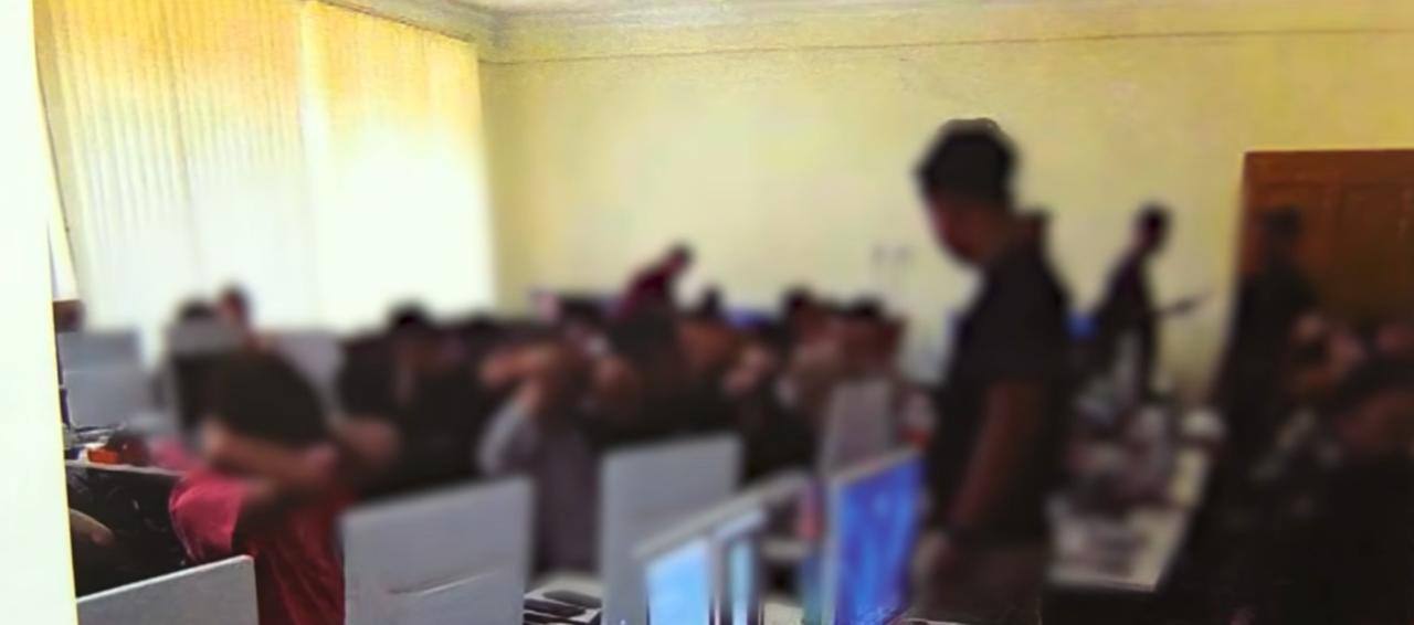 突袭住宅区诈骗窝点!29名外国人被捕,专骗中国人