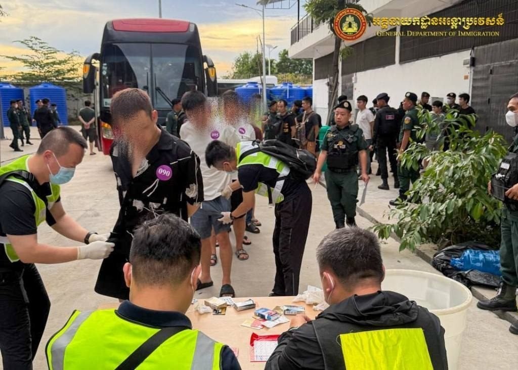 柬埔寨新闻:又有173名涉网络诈骗中国公民被柬埔寨驱逐出境