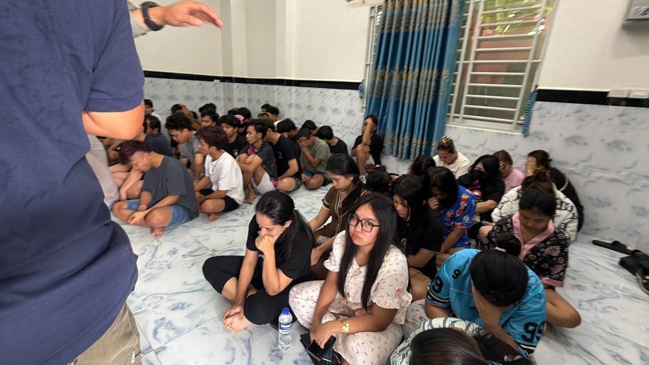 波贝再捣网络诈骗窝点!22名印尼籍嫌犯落网,冒充税务人员跨境行骗