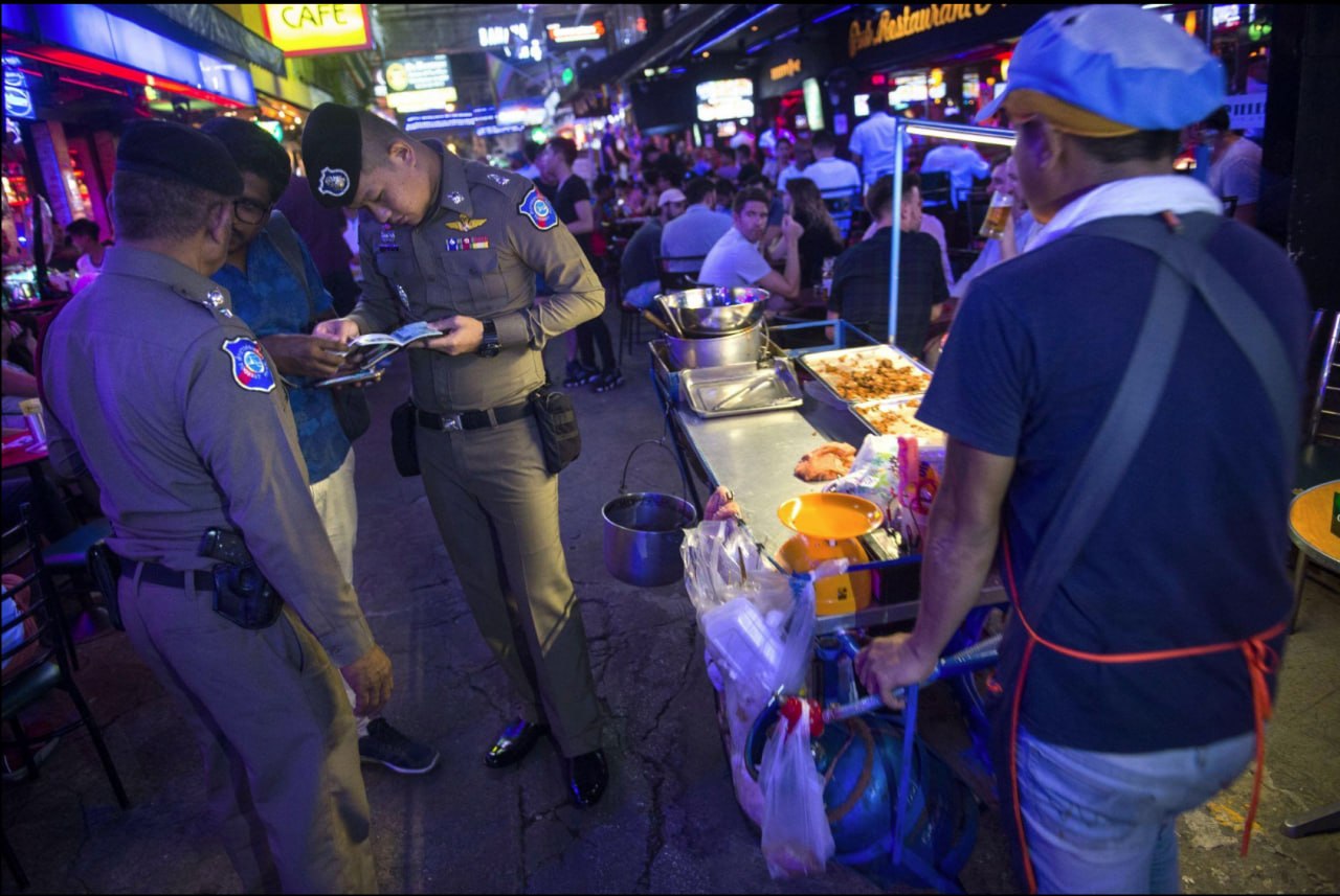 泰国资讯:联合多部门严打跨国犯罪:重点清查高危旅游区,多名涉案外籍人员被驱逐出境