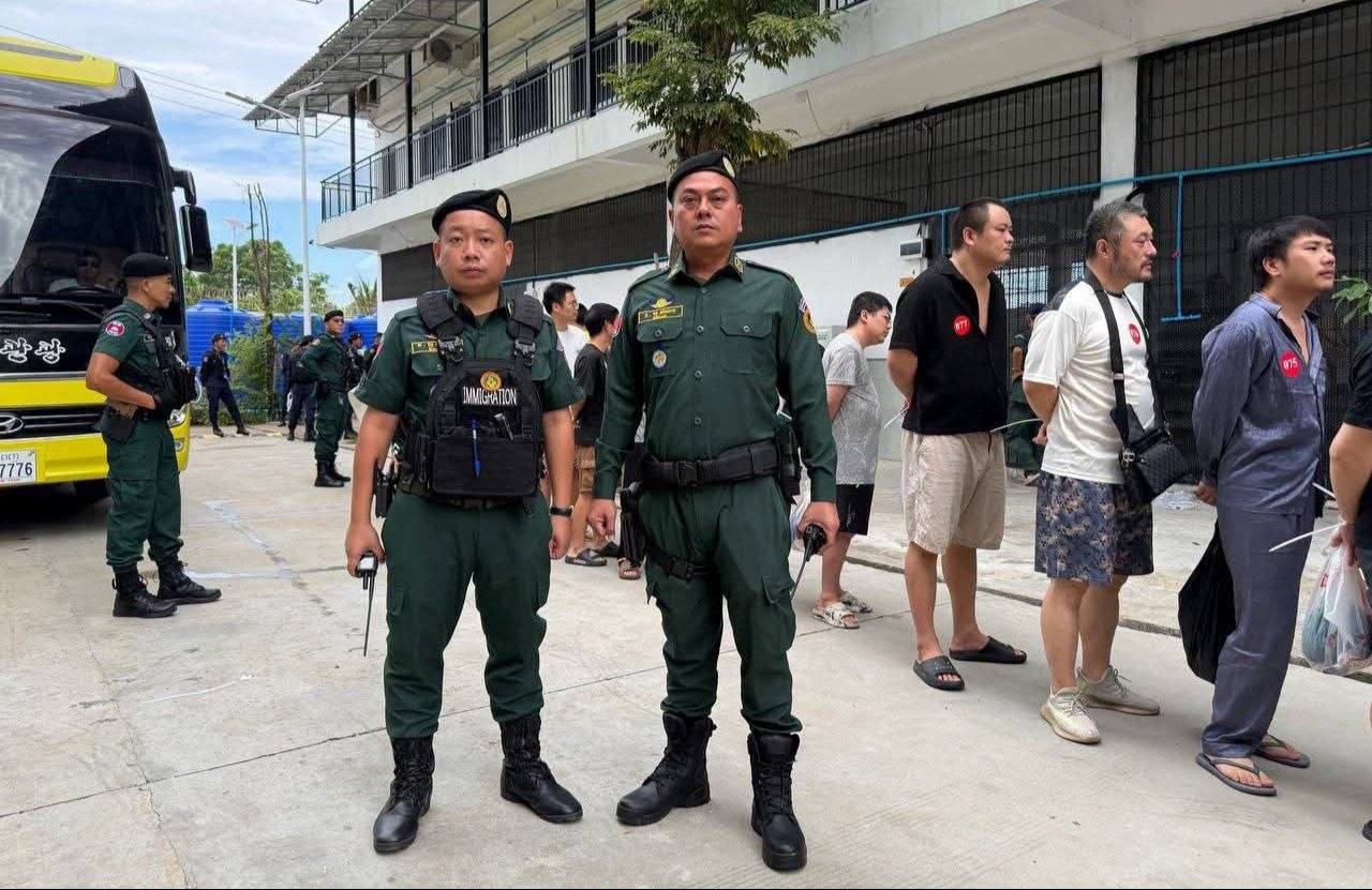 柬埔寨遣返164名中国籍人员 涉网络诈骗及非法务工案件
