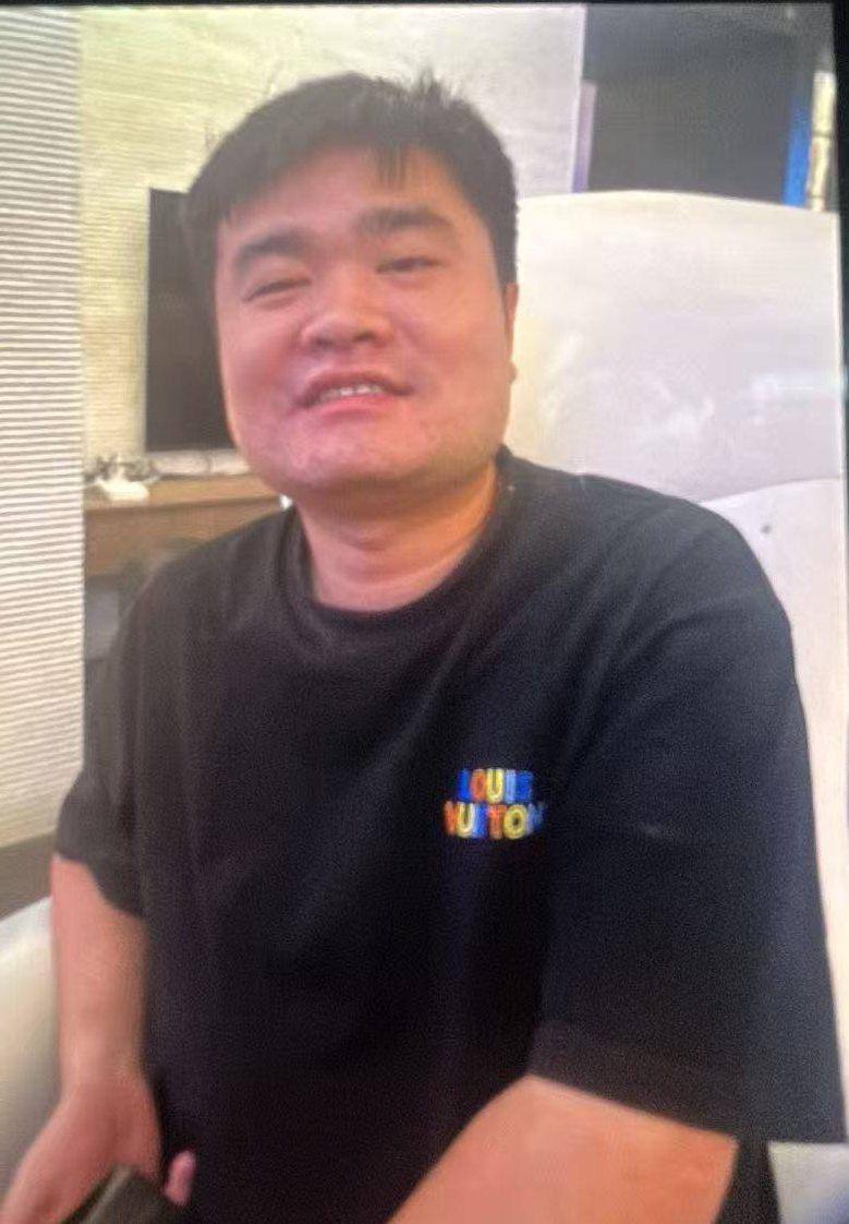 柬埔寨 越南 啊龙 真实姓名某卓 多次骗取信任致多人受损