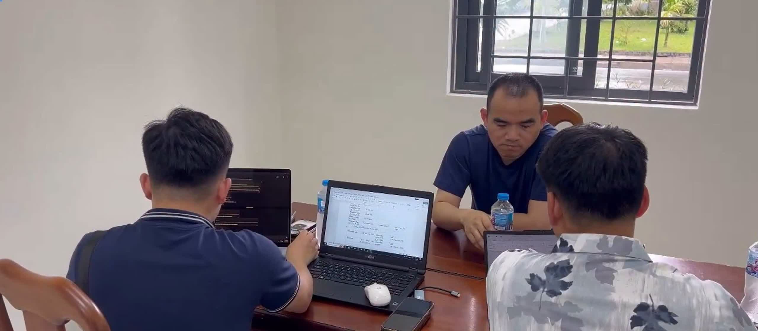 越南新闻 越南捣毁跨国网络赌博团伙 交易金额达数千亿越南盾