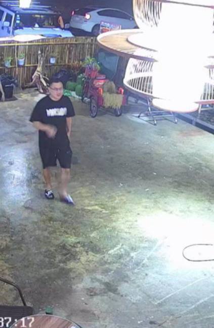 网友曝光 戈公 阿龙 电诈人员 诱骗很多人被他贩卖到电诈园区 十恶不赦之人!
