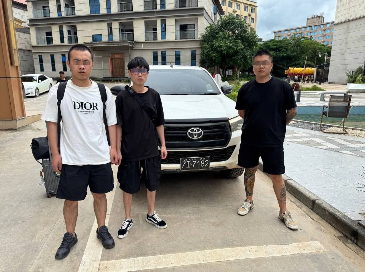 群友曝光:亚太蛇头阿达。