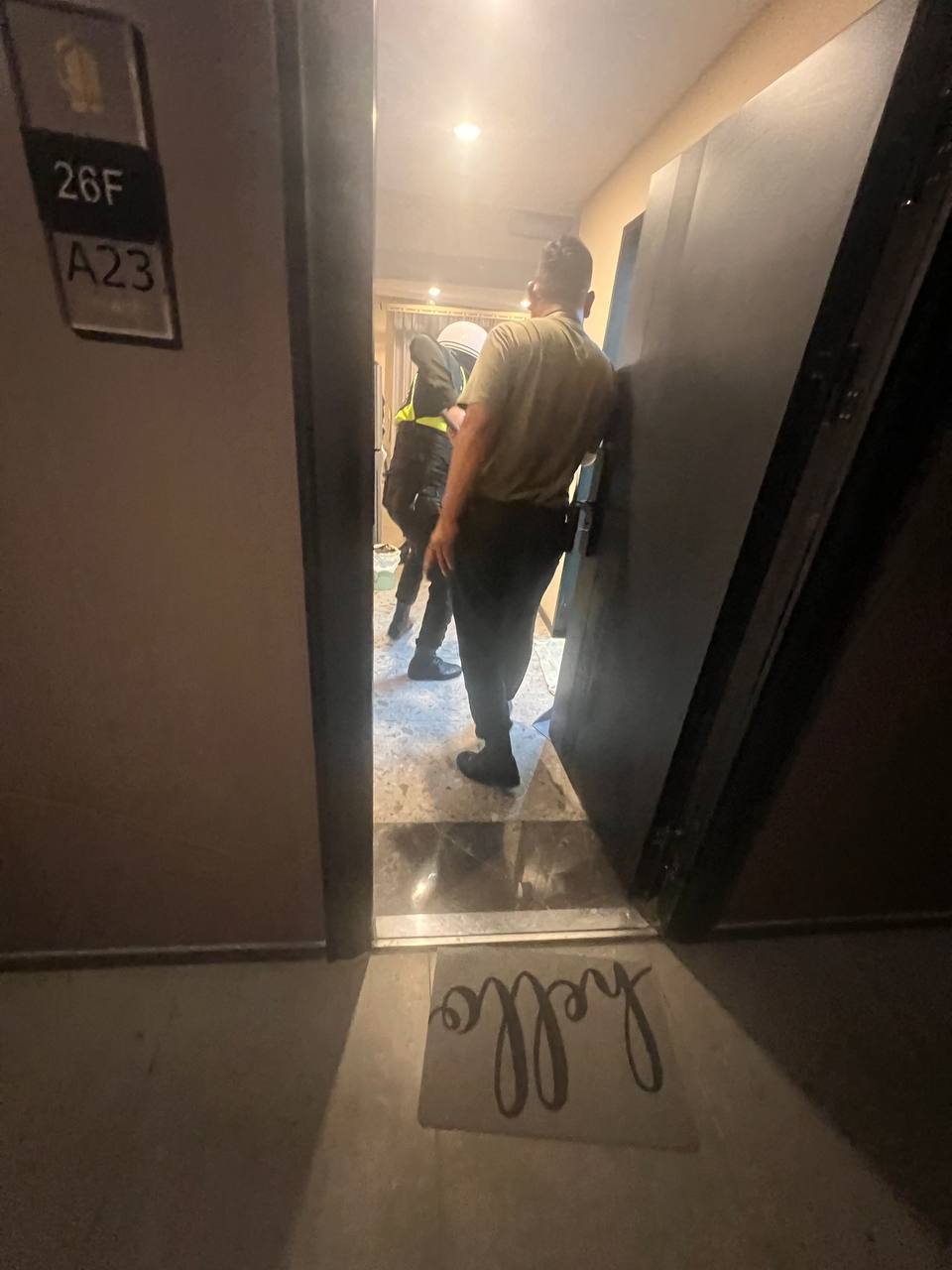 金边突发:黄山酒店有人报警称发生绑架,警方已抵达现场