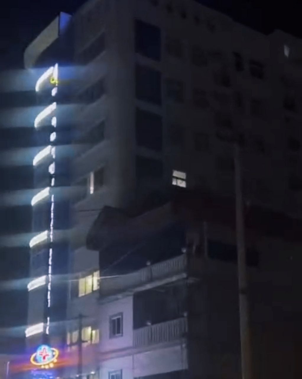 同事们凶多吉少
