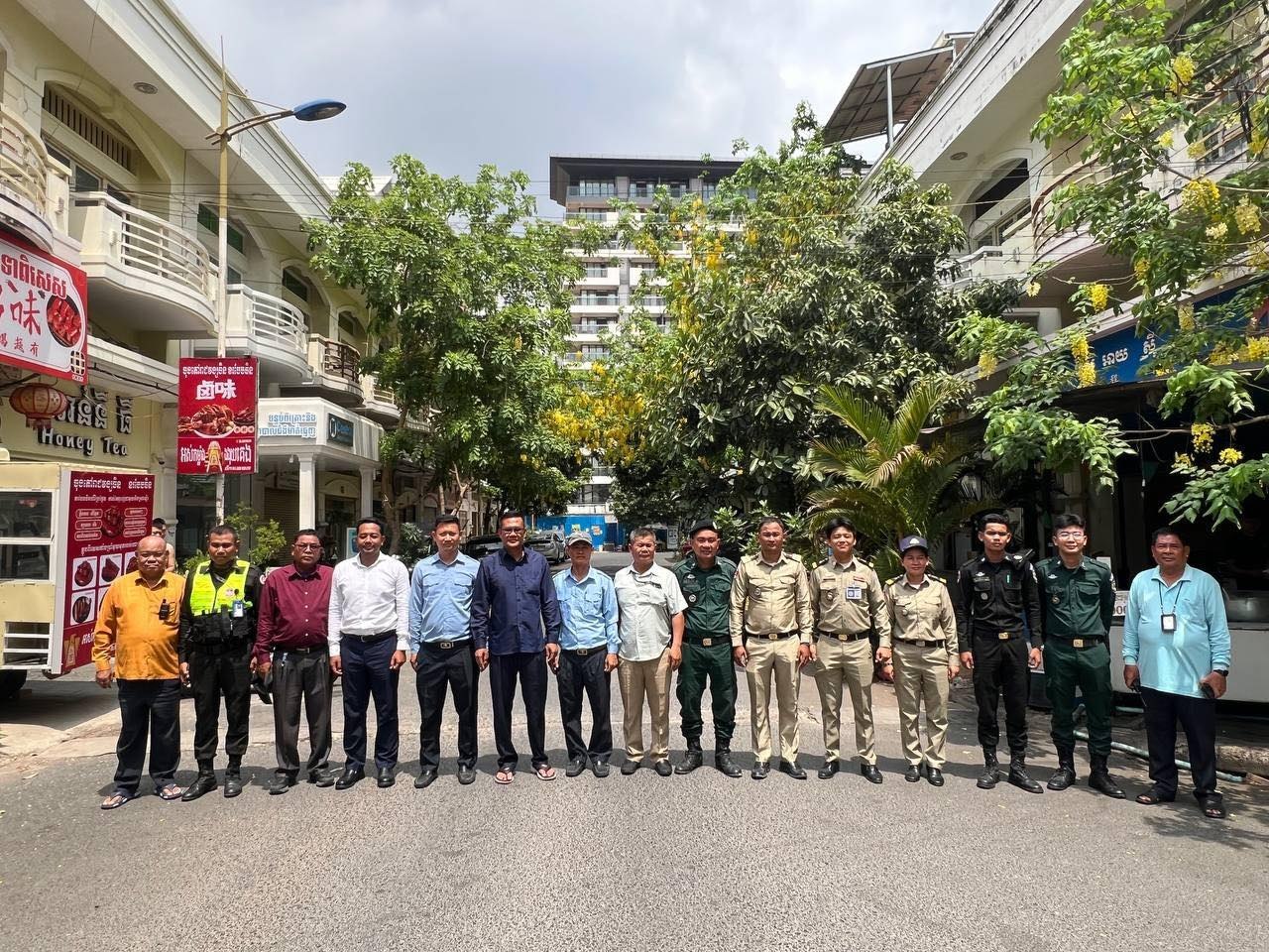 柬埔寨新闻 柬埔寨金边森速区加强排查外来聚集居住点 落实政府第03号法令维护治安