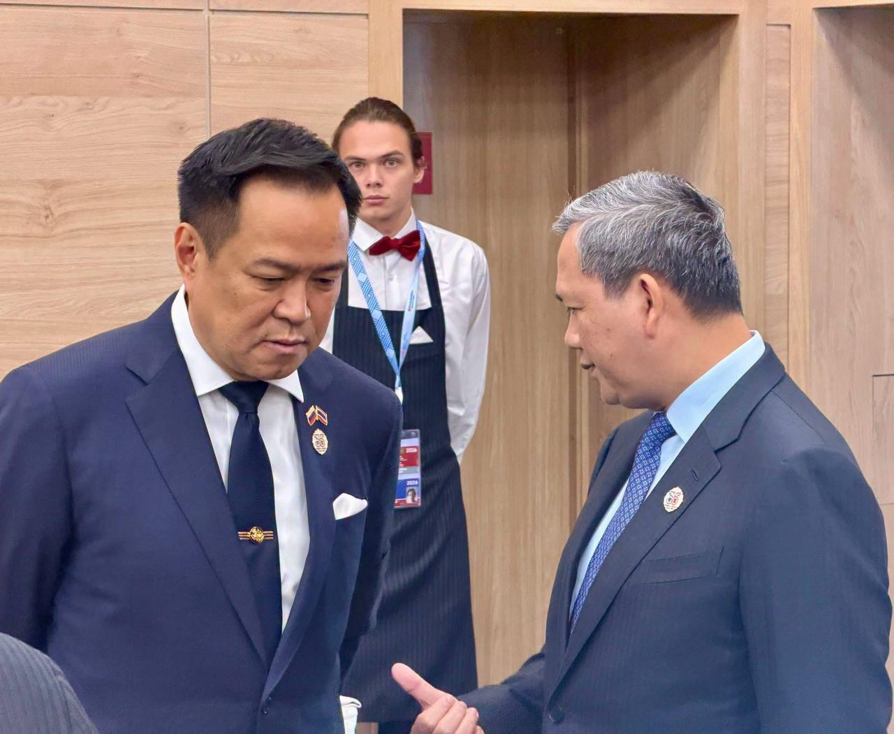 洪玛奈与阿努廷 在喀山非正式会晤 阐明柬方解决边界问题四大立场