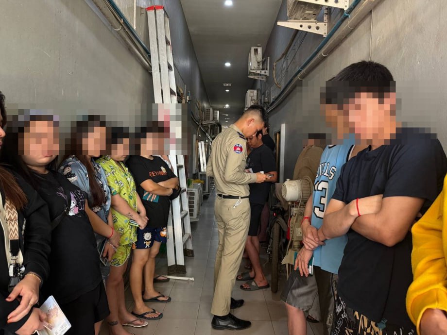 柬埔寨资讯:持续打击网络诈骗!波贝突查3处地点,发现34名外籍人员,9名中国籍男子被带走调查