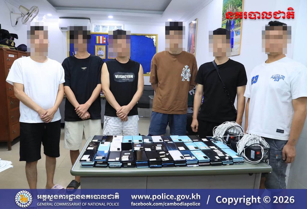 柬埔寨资讯:波贝开展联合清查行动:6名中国籍男子被查,车内查获193部手机