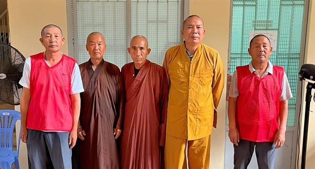 🇻🇳 5名中国假和尚在越南胡志明被抓