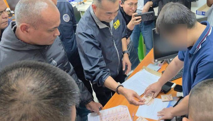泰国北标府副区长在办公室受贿6000泰铢被捕,涉嫌索要遗产枪过户费