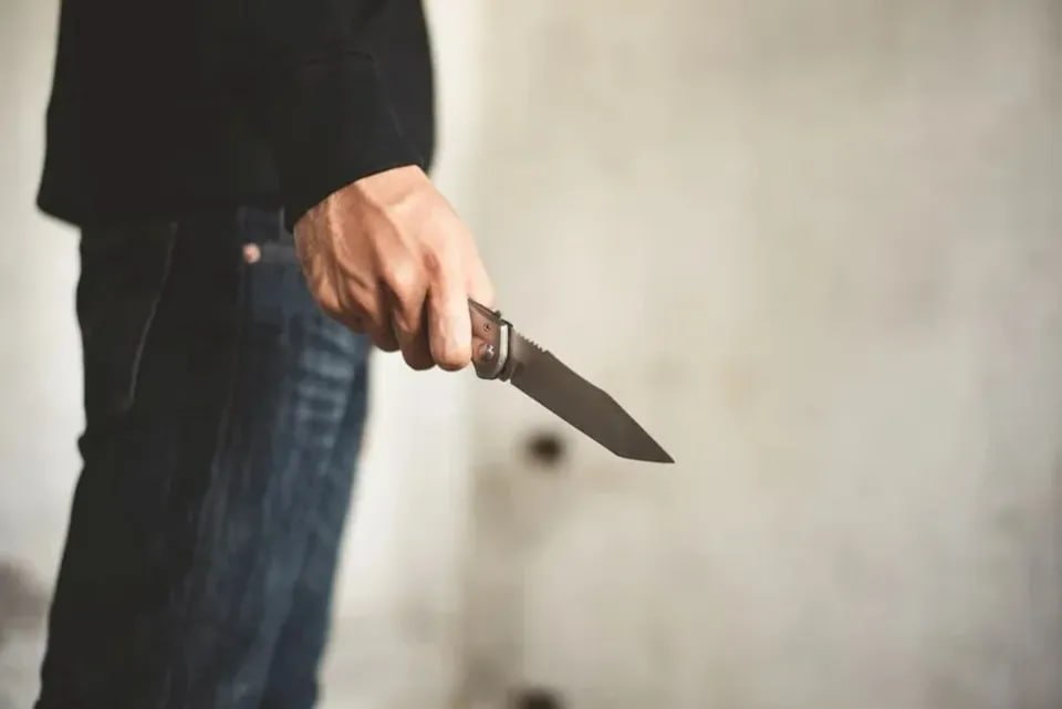 马来西亚中国留学生情杀案:女留学生遭男友割颈身亡 兇手伴尸两天后自首
