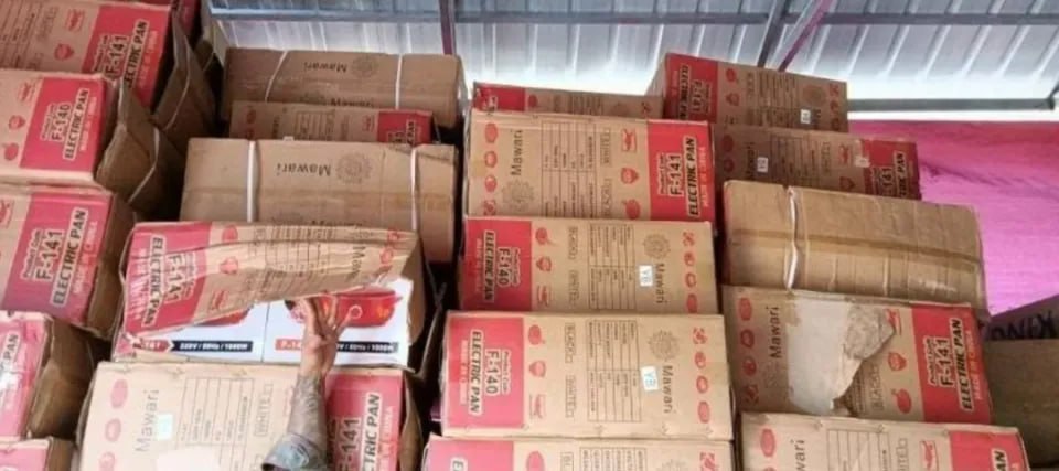 缅甸军方占领比林镇非法货物仓库!